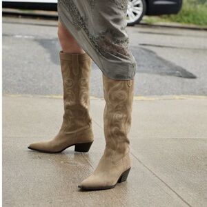 Zara Beige Heeled Boots